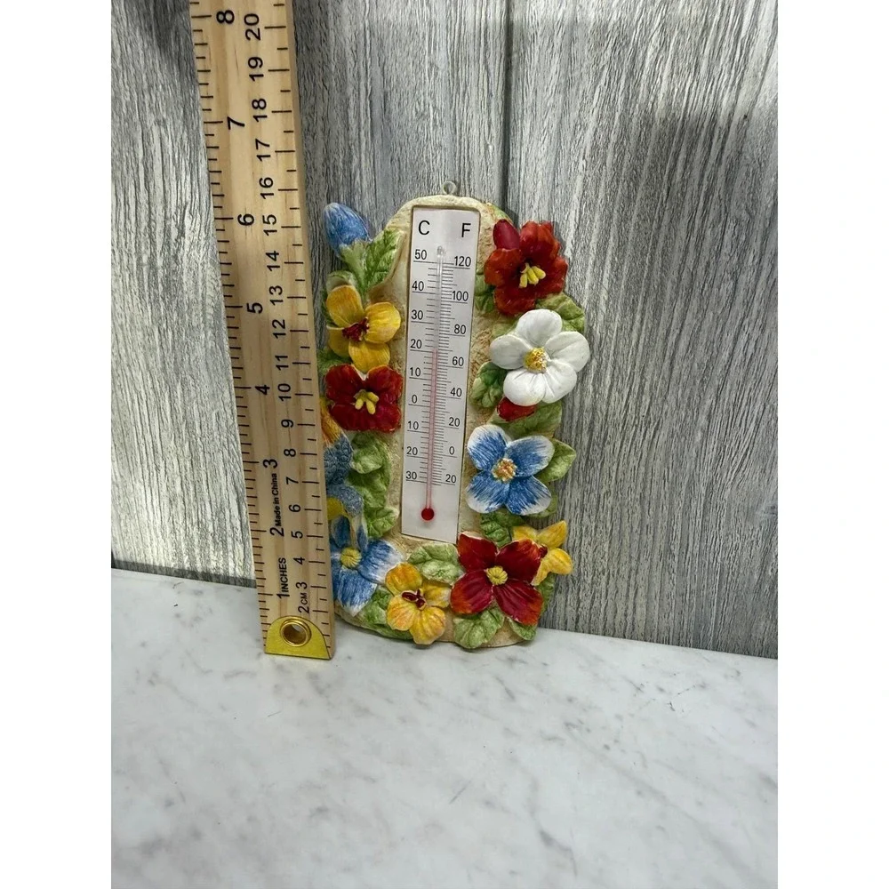 Coyne's & Company Floral Hummingbird Wall Thermometer Handpainted 3D Resin D6666